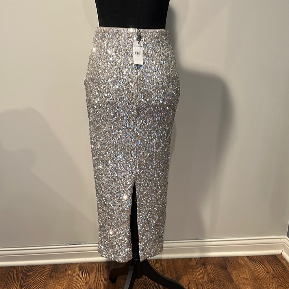 NWT Express high-waist sequin midi skirt with a back split.